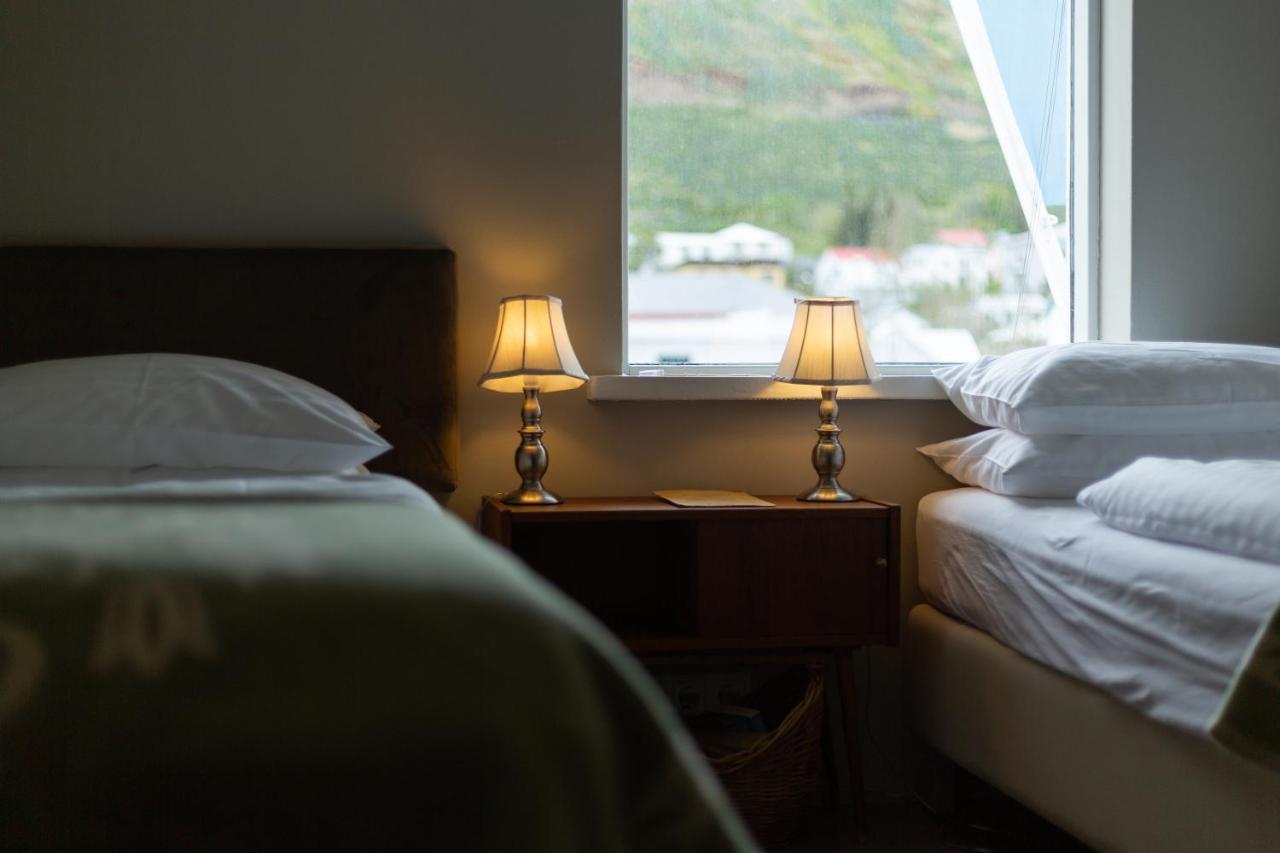 Hotel Siglunes Siglufjordur Exterior photo