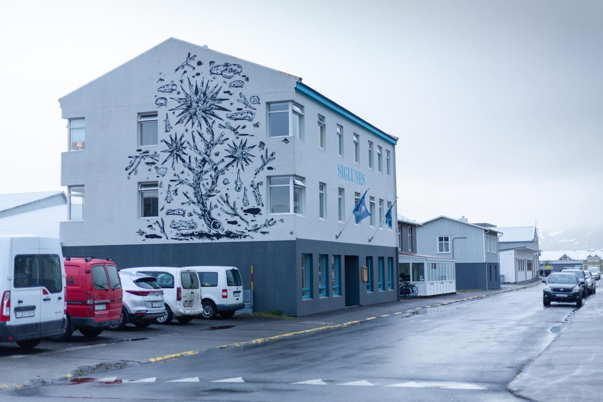 Hotel Siglunes Siglufjordur Exterior photo