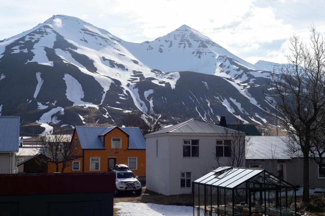 Hotel Siglunes Siglufjordur Exterior photo
