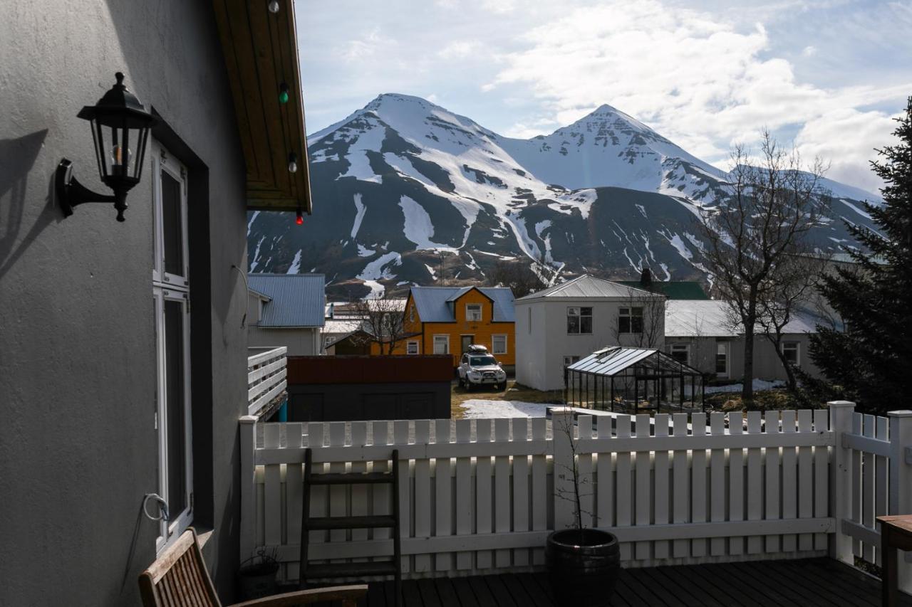 Hotel Siglunes Siglufjordur Exterior photo