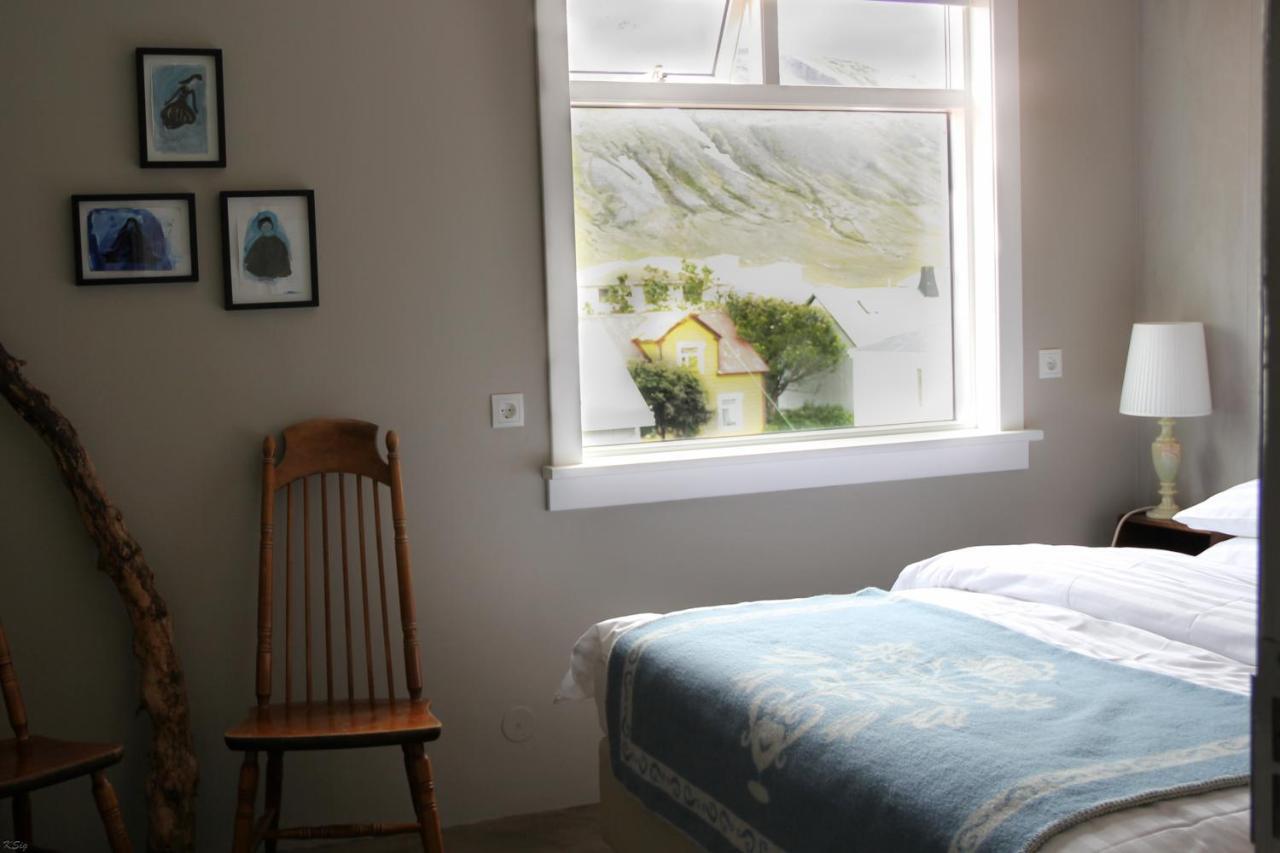 Hotel Siglunes Siglufjordur Room photo